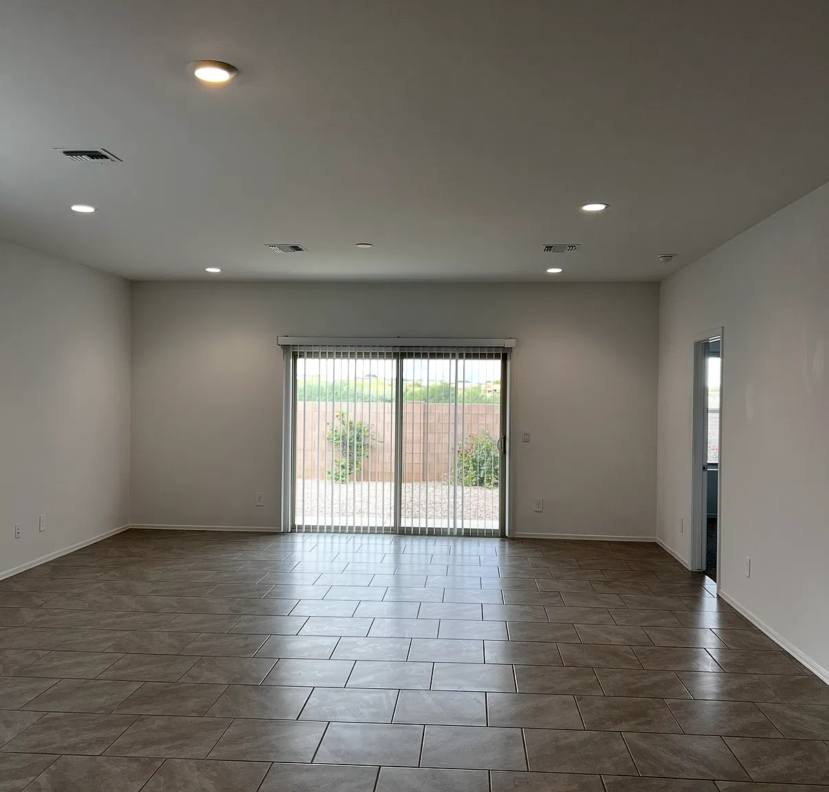 Beautifully Built Vail Home with Modern Features — Photo 2