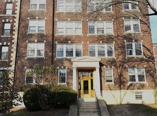 333 Harvard St APT 4, Cambridge, MA 02139