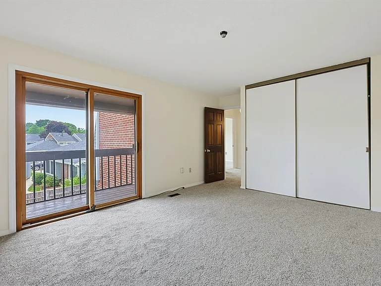 52 Rosewood Dr #52 — Photo 28