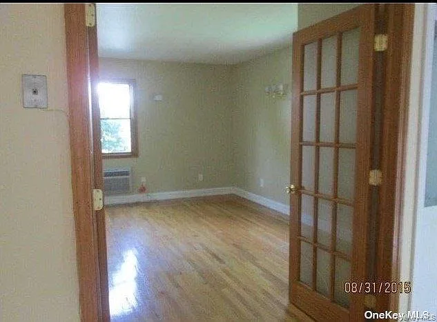 6 Dawes Ave — Photo 7