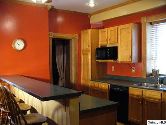 Home for Sale in Quincy, IL $105,500