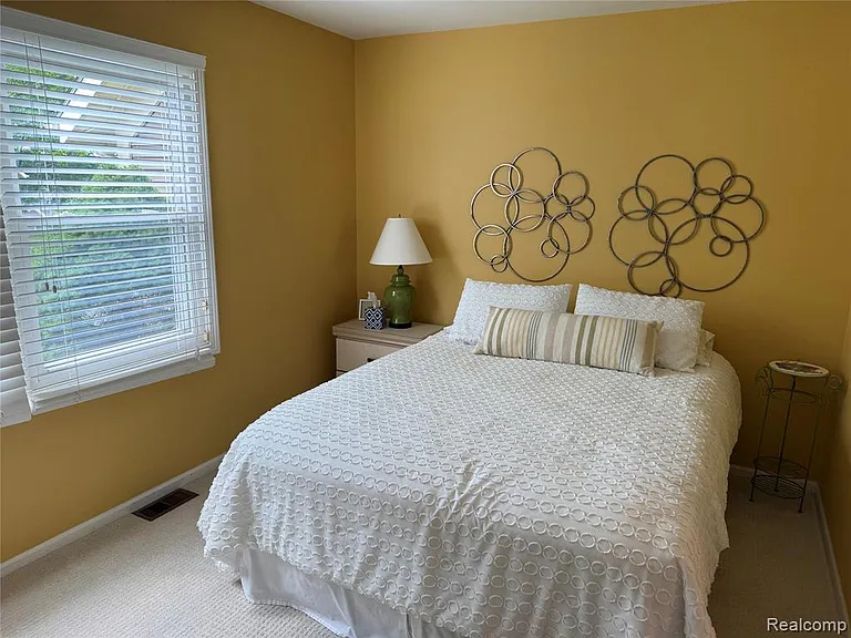 7670 Golden Hill Ct #22 — Photo 18