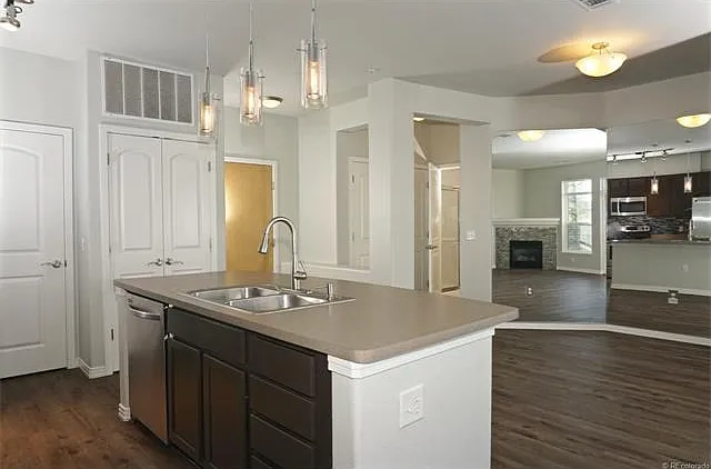 10176 Park Meadows Dr — Photo 6