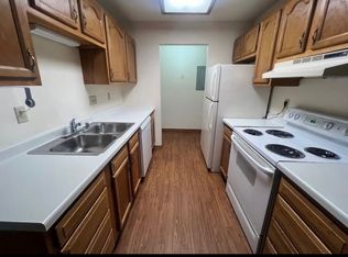 5934 Seminole Ct APT 1, Madison, WI 53711