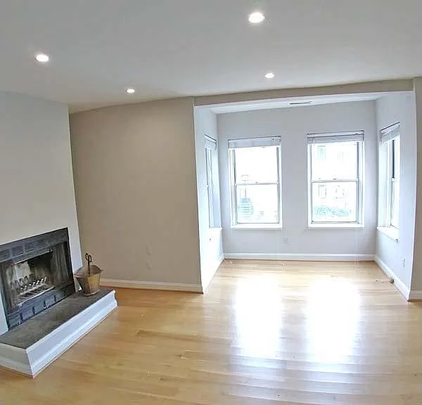 711 G St NE #2 — Photo 11