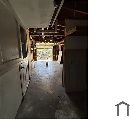 4503 Tropical Dr — Photo 11
