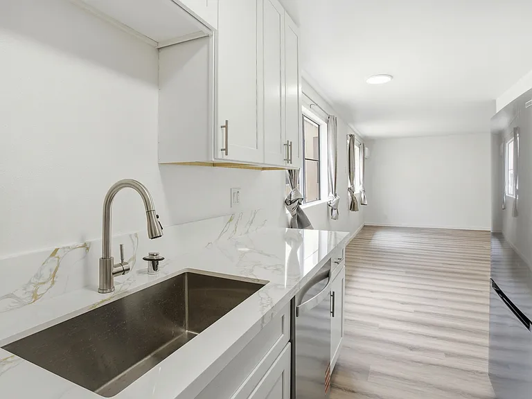 3636 Keystone Ave #10 — Photo 23