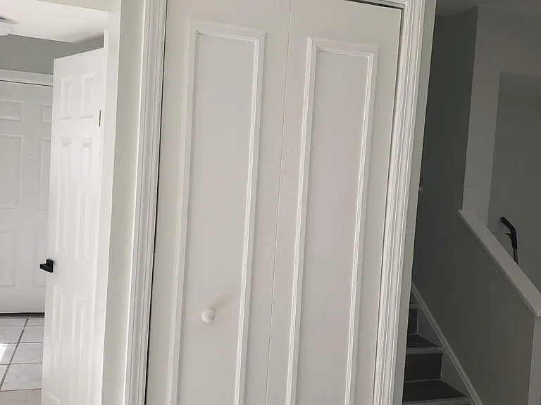 Washer/dryer room