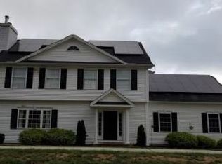 39 Mathieu Ln, East Hampton, CT 06424