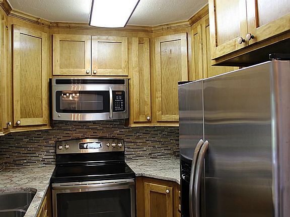 Beautiful updated kitchen