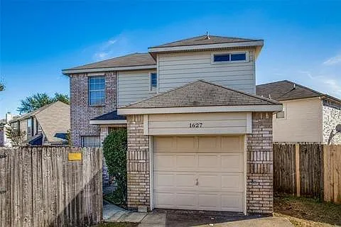 1627 Collin Dr