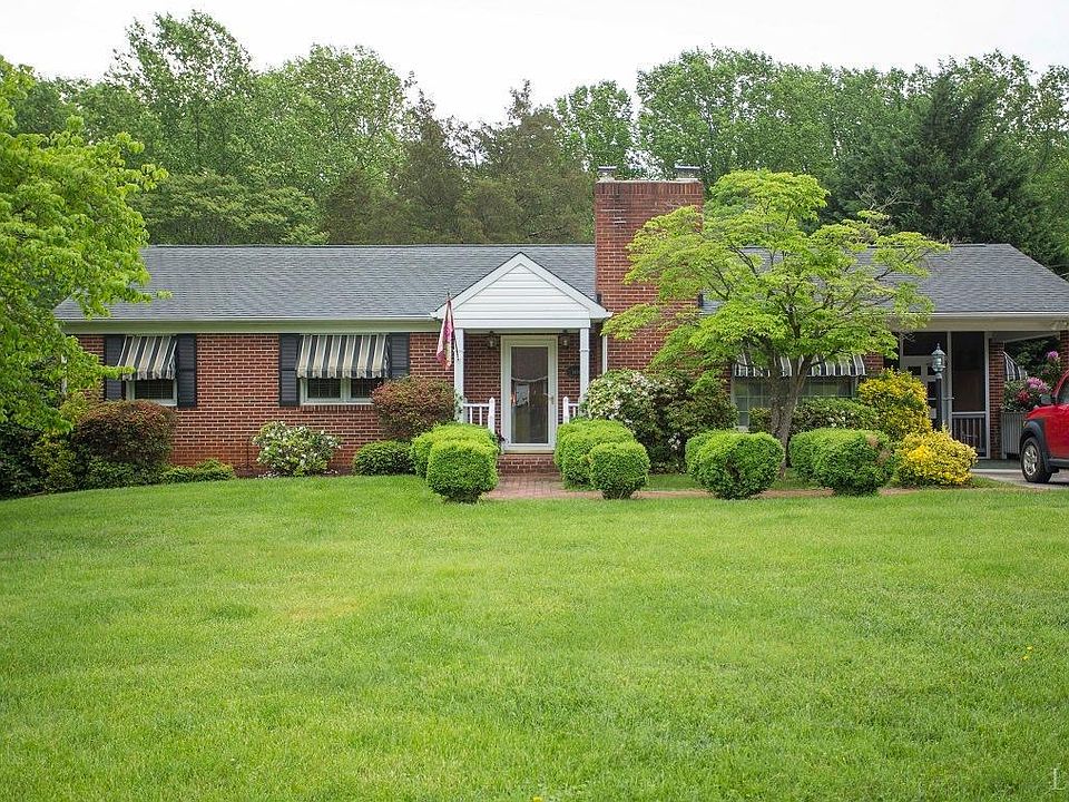 1st image of 1414 Nelson Dr