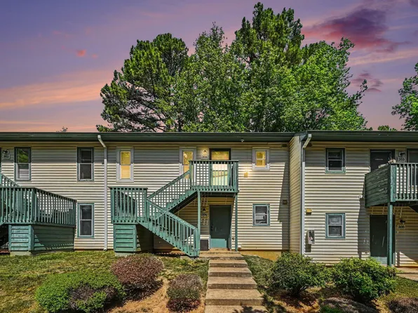 306 Ashley Forest Rd #F, Chapel Hill, NC 27514