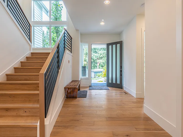 16713 SE 2nd Pl — Photo 30