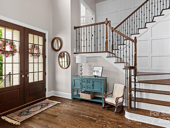 4th image of 129 Alder Springs Ln