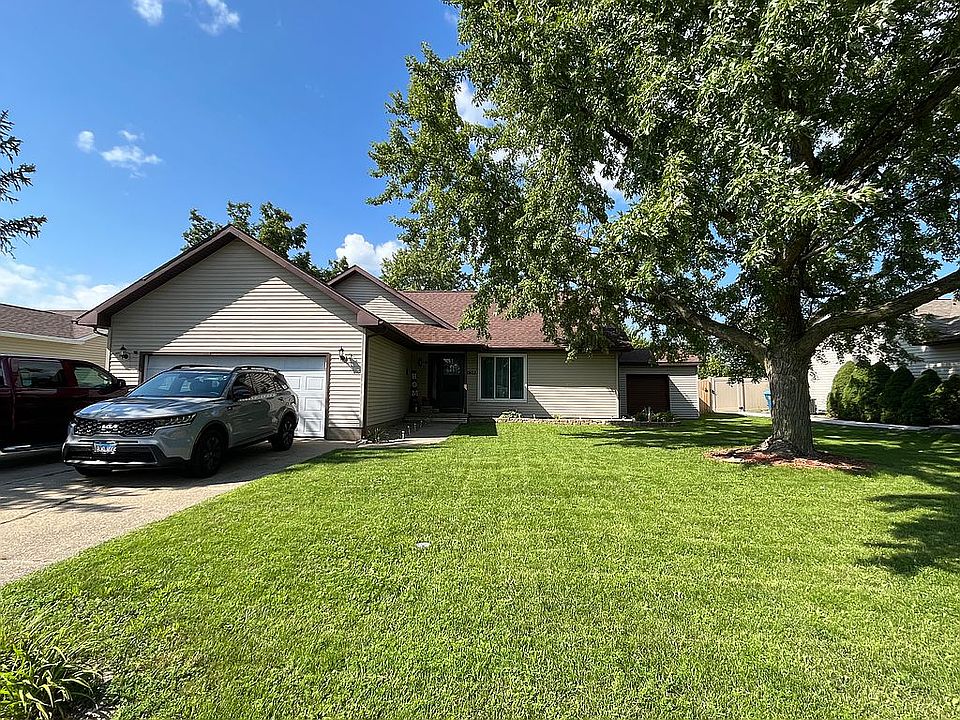 1st image of 1403 Bethany Ln