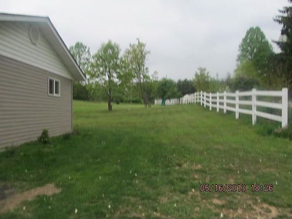 Side yard looking into back 