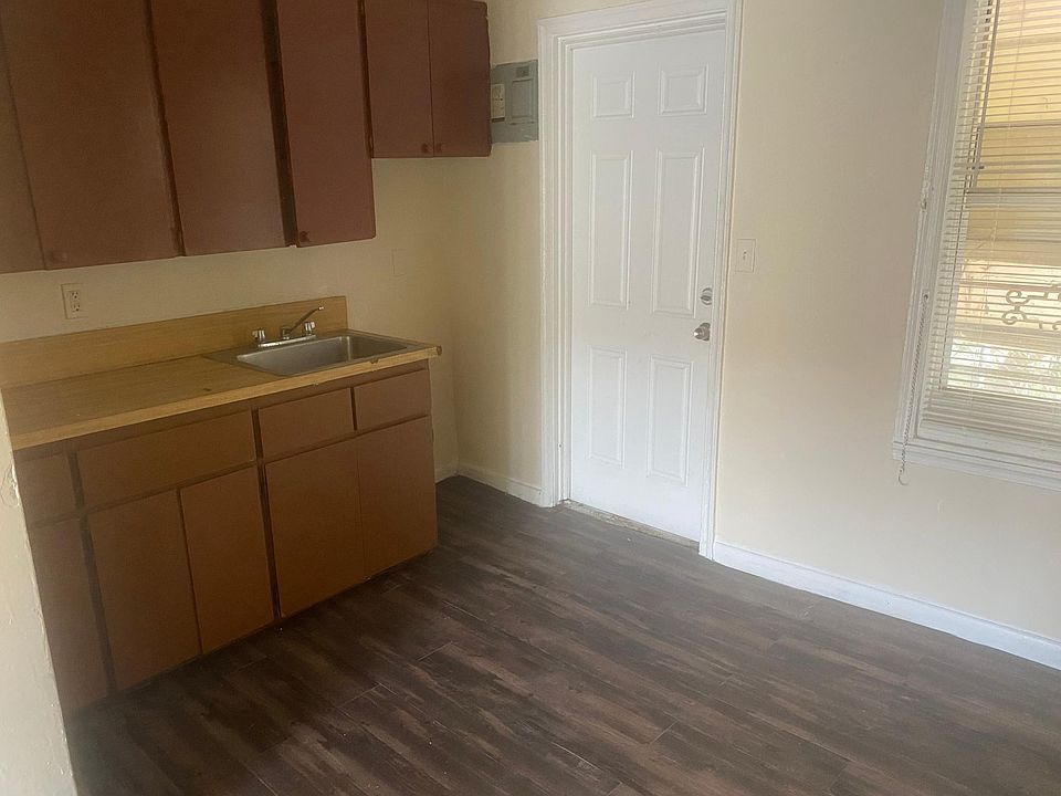 2nd image of 4711 NW 15th Ave Unit 2