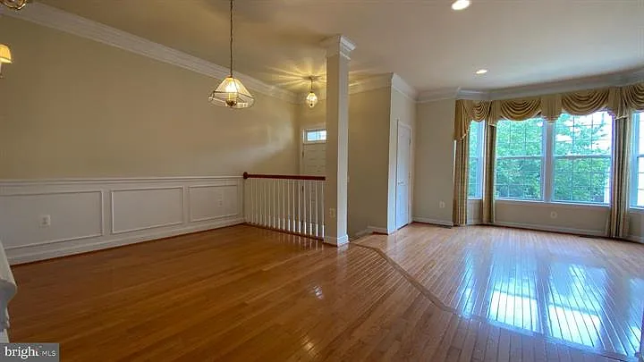 8853 Modano Pl — Photo 2
