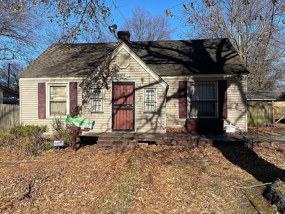 1st image of 1712 Holly St