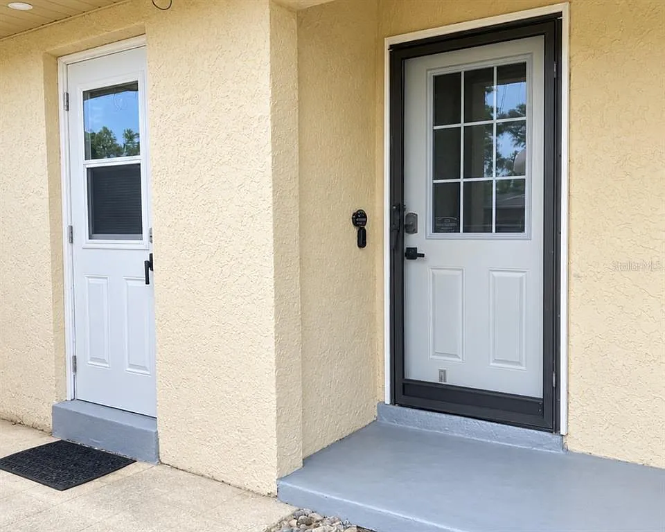 1 bed, 1.0 bath, 703 sqft, $1,600 — Photo 2