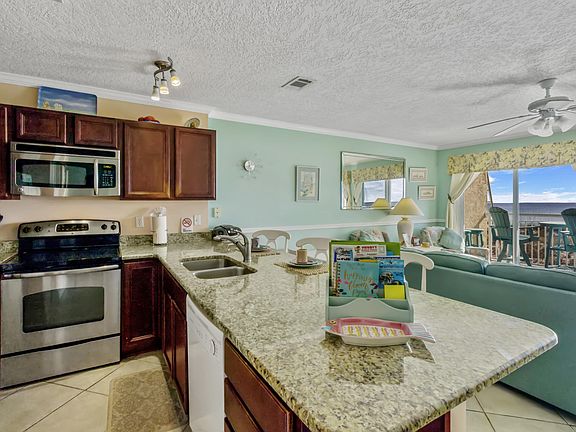 862 Scallop Ct UNIT 203, Fort Walton Beach, FL 32548 | MLS #937680 | Zillow