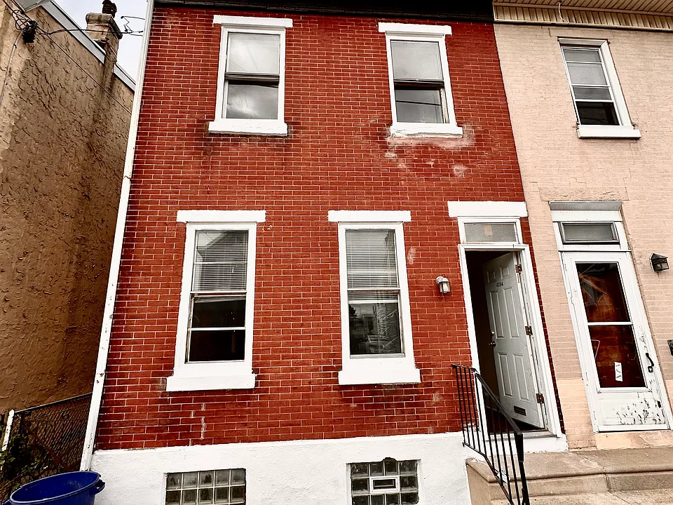 4734 Tacony St