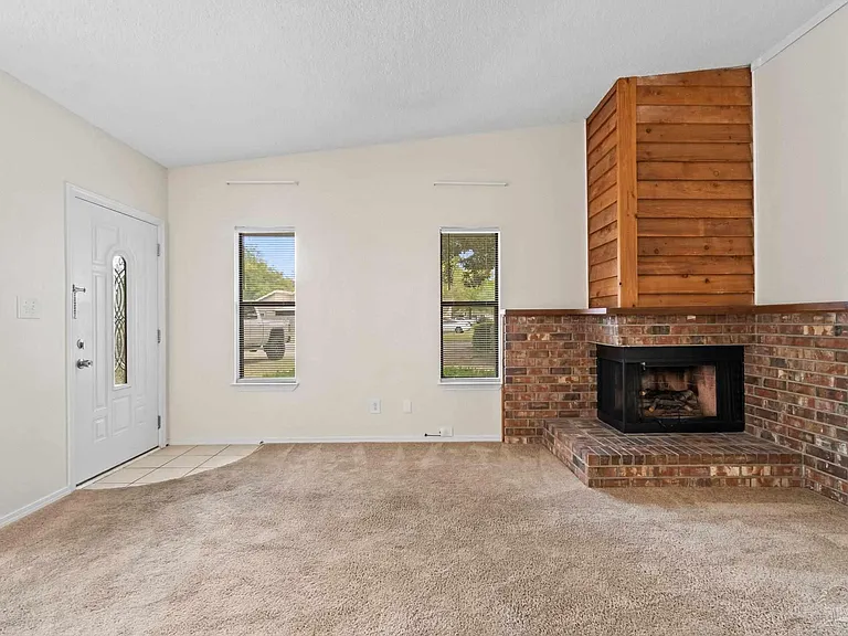 3023 Cedarwood Village Ln — Photo 27