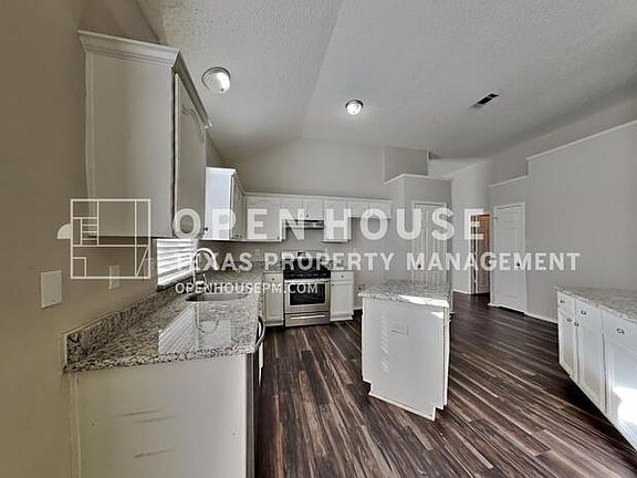 5th image of 4005 Wiltshire Dr