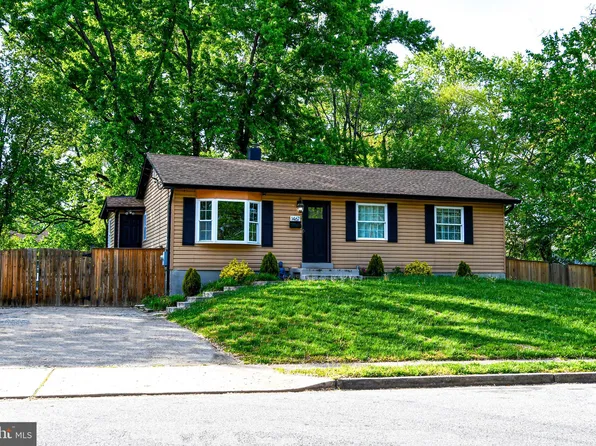 1467 California St, Woodbridge, VA 22191