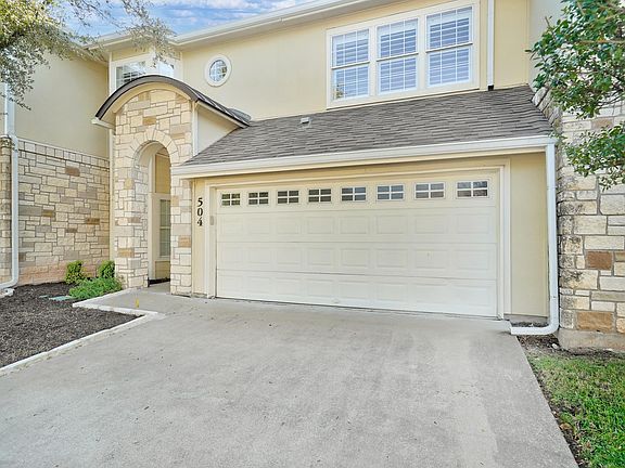 2 car garage!