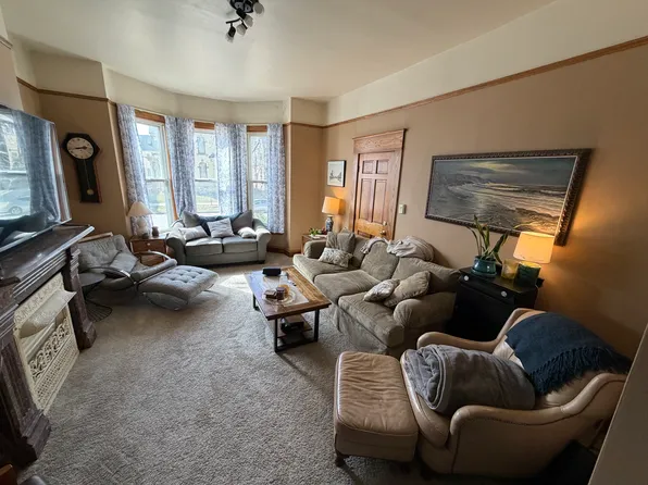 1534 N Marshall St Floor 1, Milwaukee, WI 53202