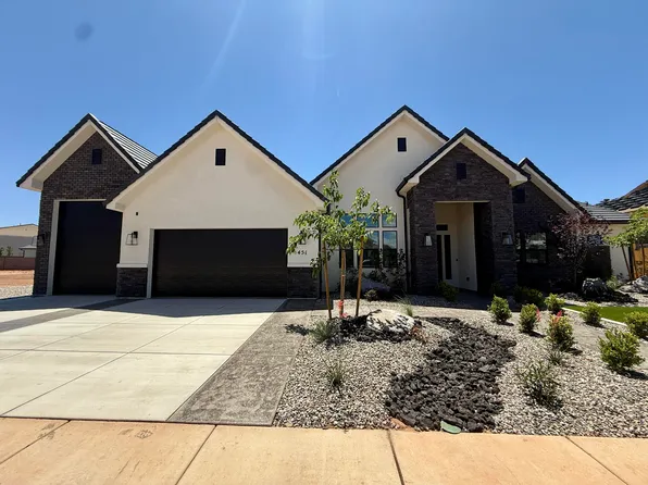 451 W Lanz Cir, Washington, UT 84780