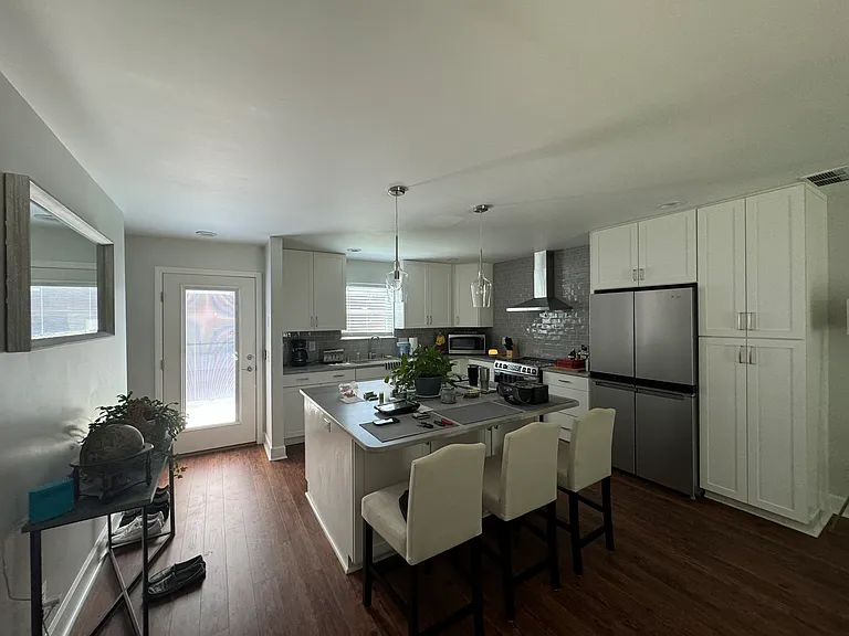 900 Brotherhood Rd #C2 — Photo 2