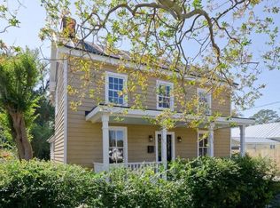 215 W Church St, Edenton, NC 27932