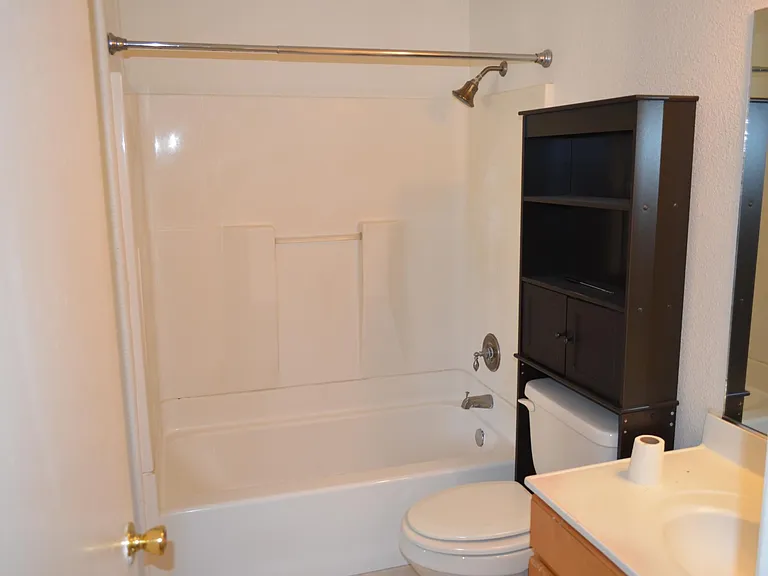1924 Manor Pl #1 — Photo 10