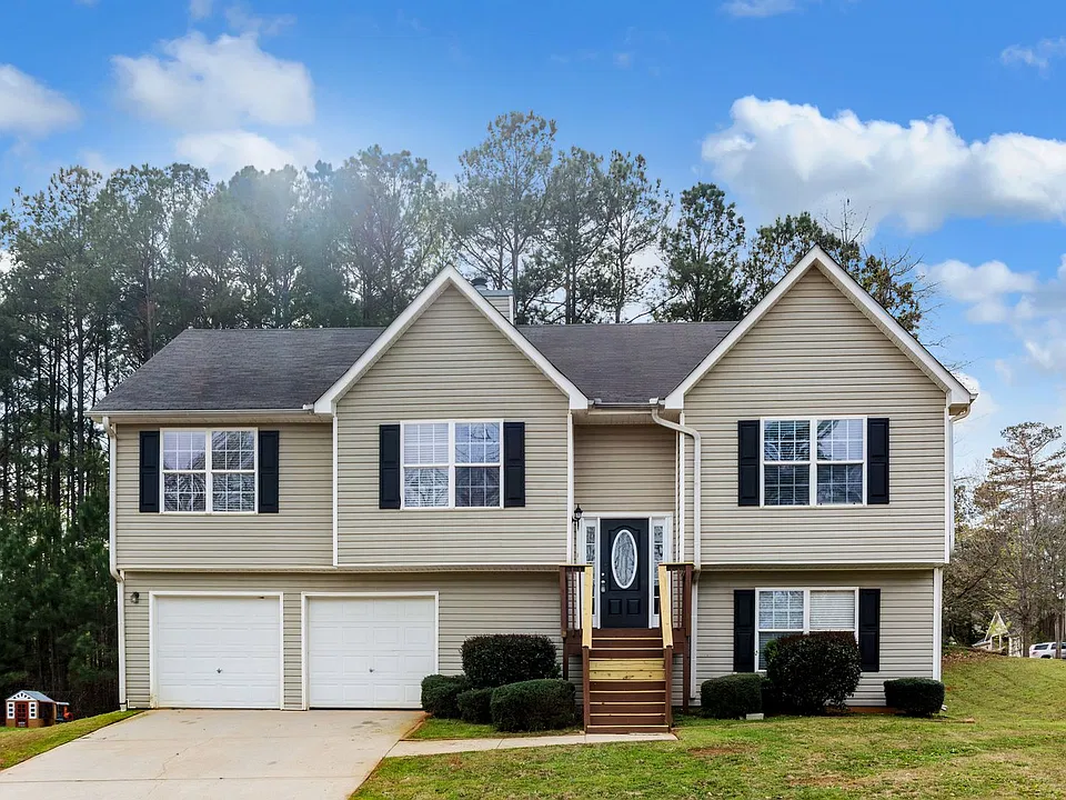 8182 Sterling Ln