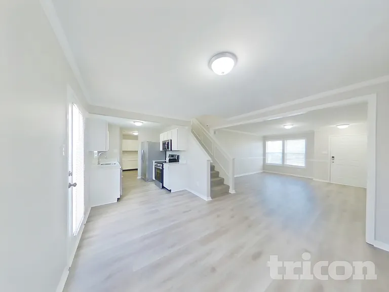 10875 Grace Dr — Photo 5