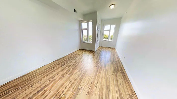 Rented by Marquis Real Estate Services | media 3