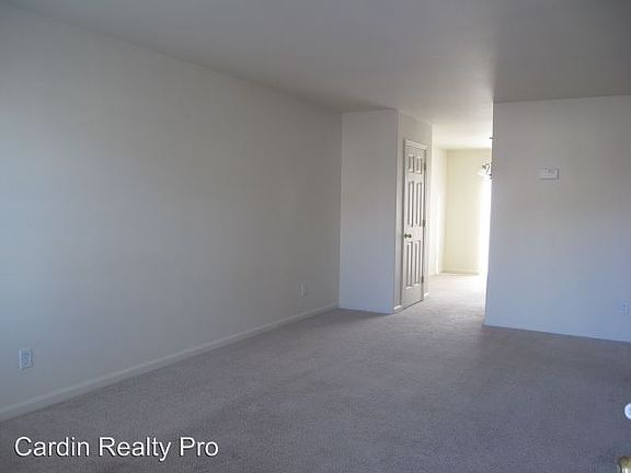2nd image of 575 Starlite Dr Unit A