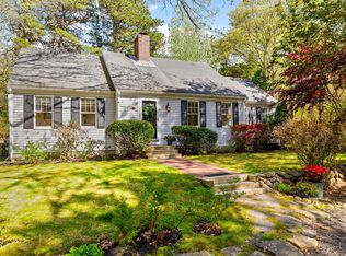 6 Putting Green Cir, East Sandwich, MA 02537