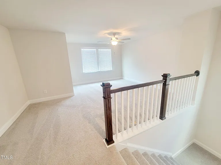 121 Scoville Rd — Photo 39