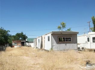 3560 E Lark Ln, Kingman, AZ 86409