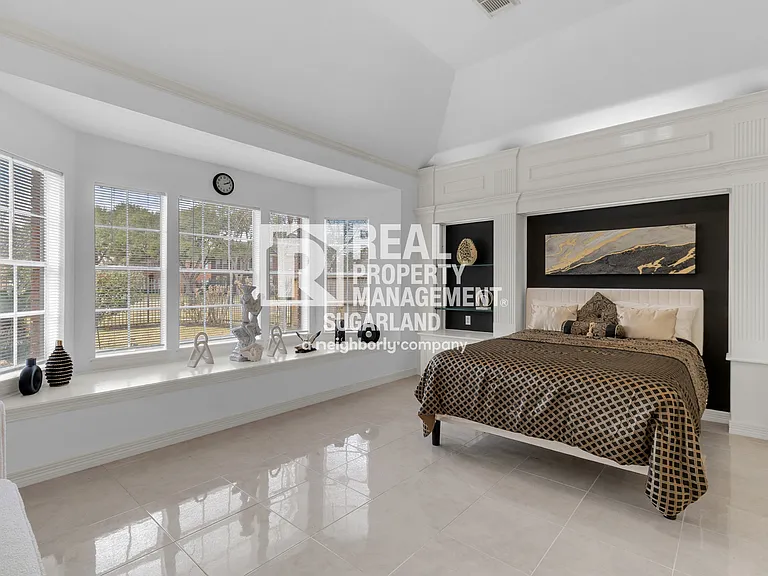 4410 Heatherwilde St — Photo 34