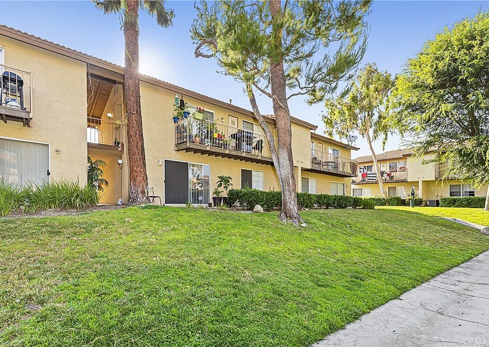 1st image of 1365 Crafton Ave APT 2076