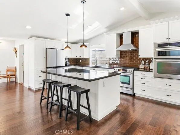 412 Princeton Dr, Costa Mesa, CA 92626