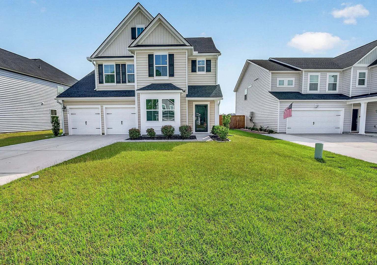 Spacious Cane Bay Home — Photo 1
