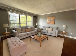 131 Kenwood Ave #3, Toronto, ON M6C 2S4