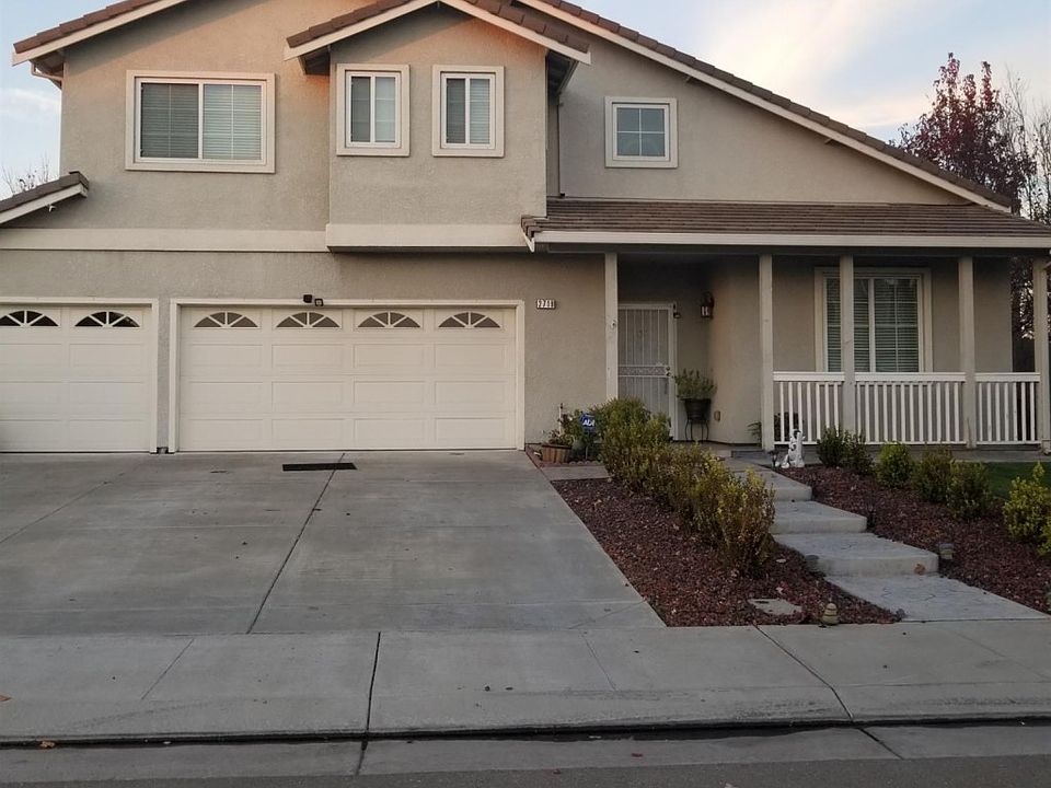 1st image of 2719 Sunflower Cir