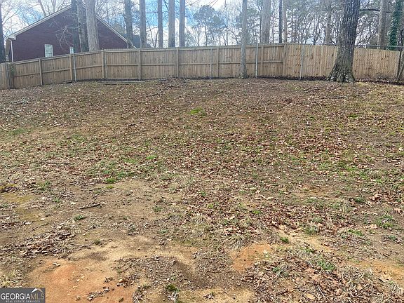 4th image of 15 Twin Lakes Rd